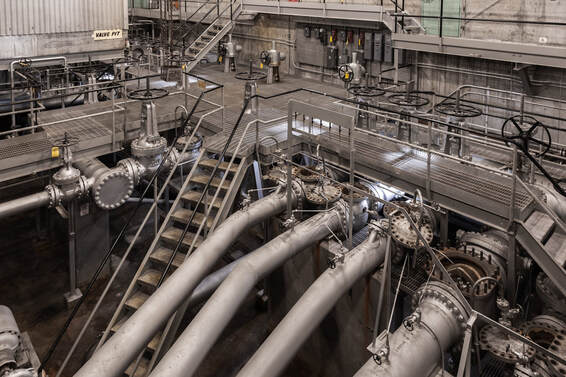 inside the Hanford B nuclear reactor building