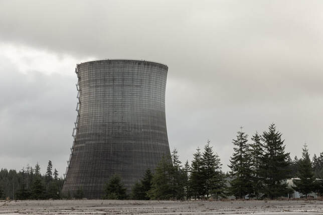 Cooling tower at the abandoned Satsop nuclear power plant